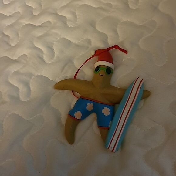 Starfish Surfer Ornament - Picture 1 of 4